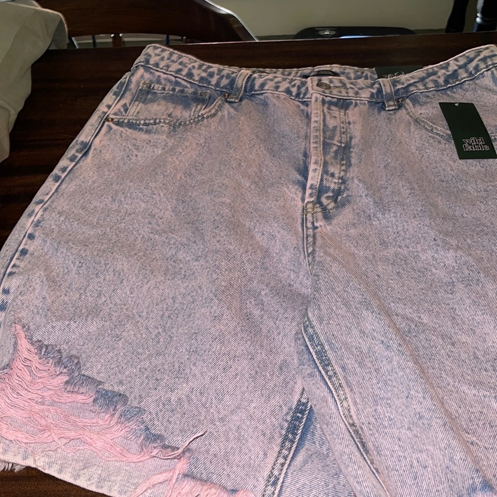 NWT wild fable pink stained distressed shorts
